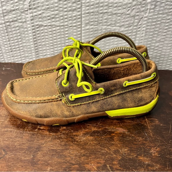 Twisted X Ladies Bomber Neon Yellow Driving Mocs Boat Shoes WDM0010 Size 6.5M - Picture 9 of 9